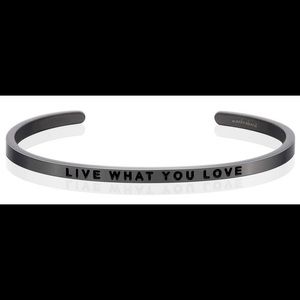 Black mantraband: Live What You Love